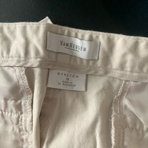 VanHeusen tan/khaki bermuda shorts, size 18, excellent condition
